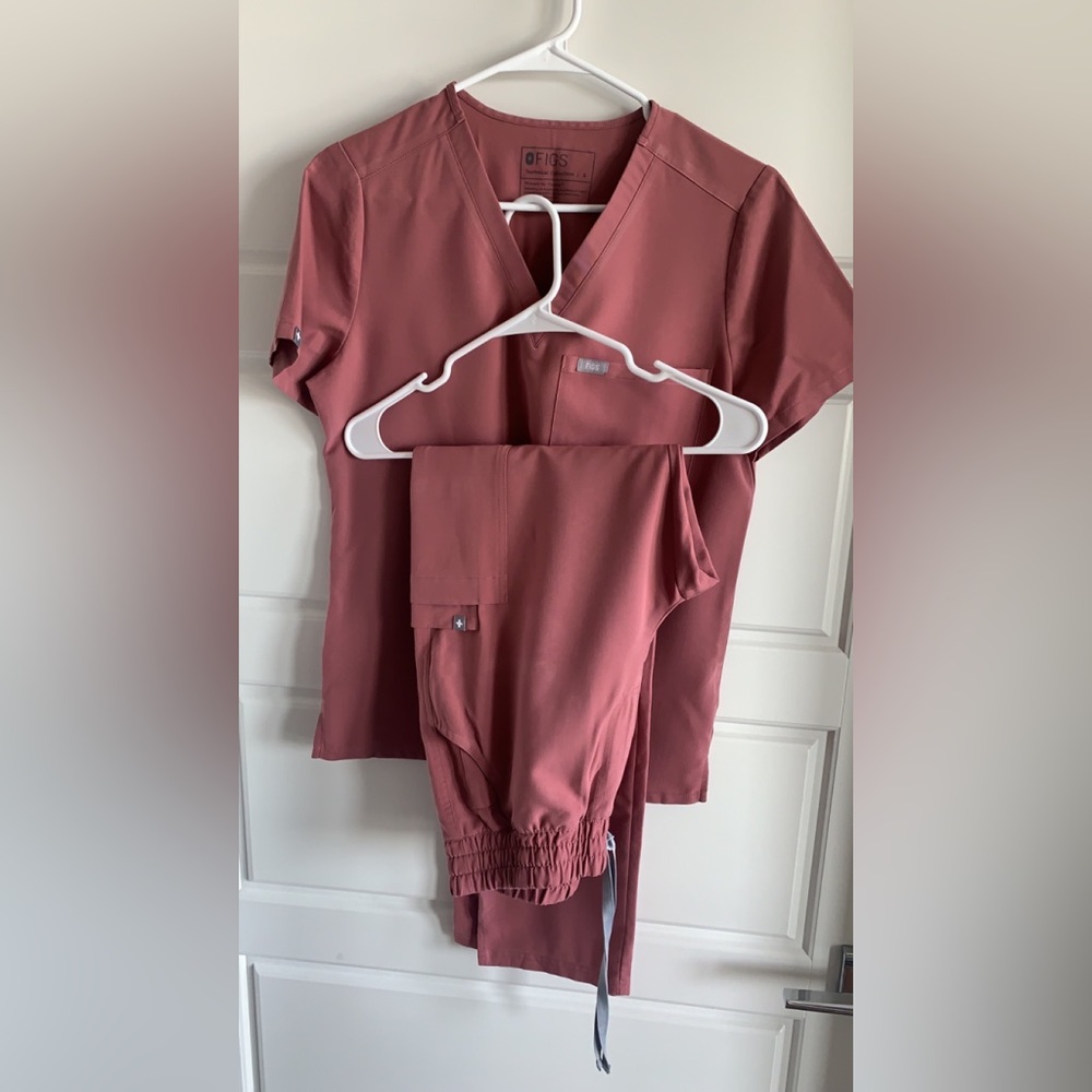 Figs scrub set mauve size S